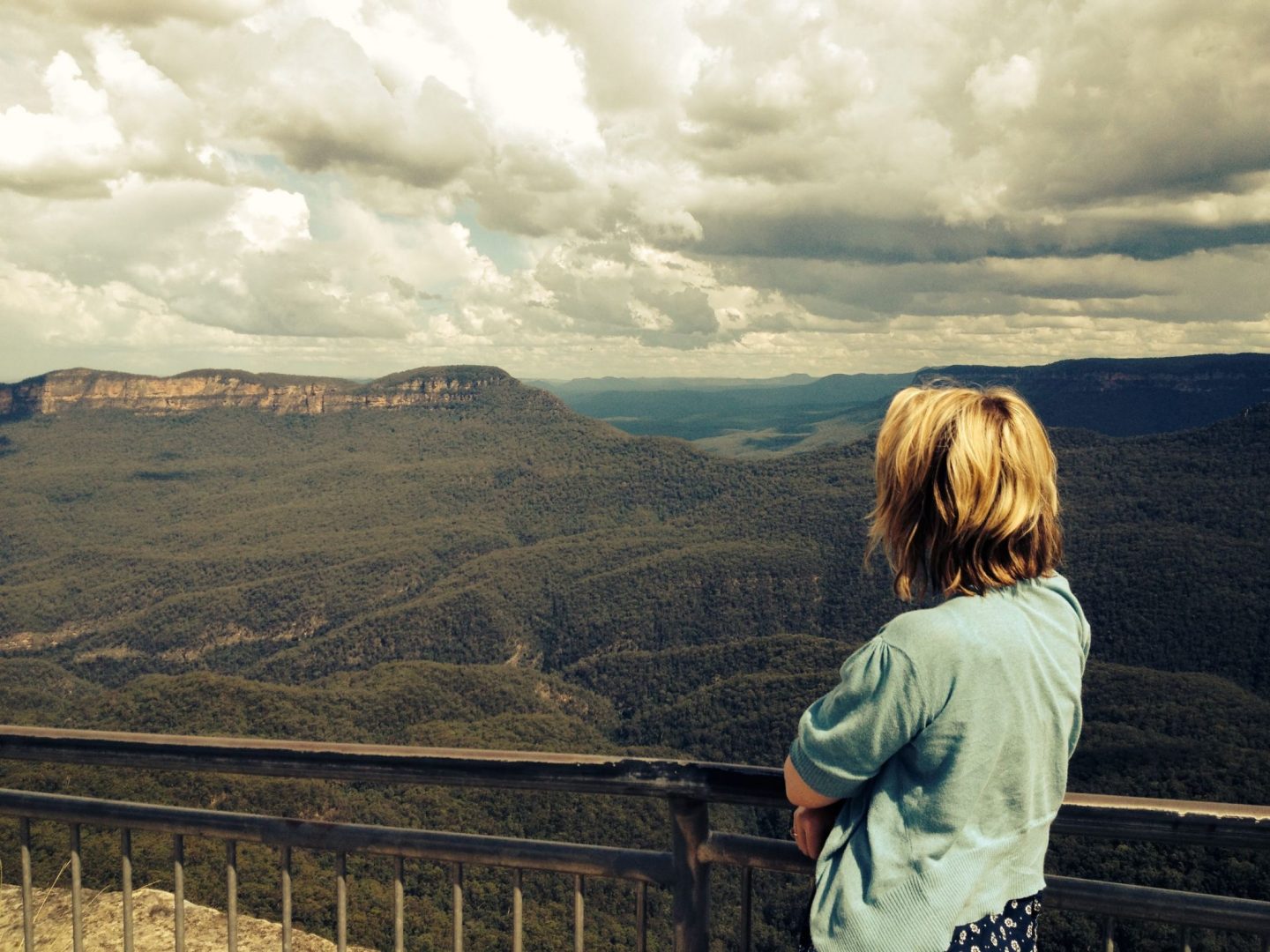 Laura taking in the view of the Blue Mountains