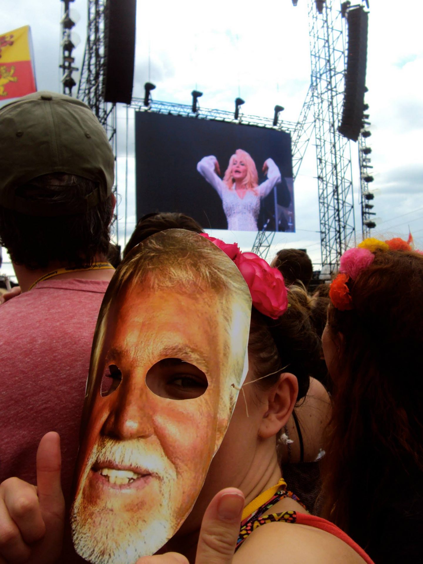 Kenny Rogers and Dolly Parton at Glastonbury