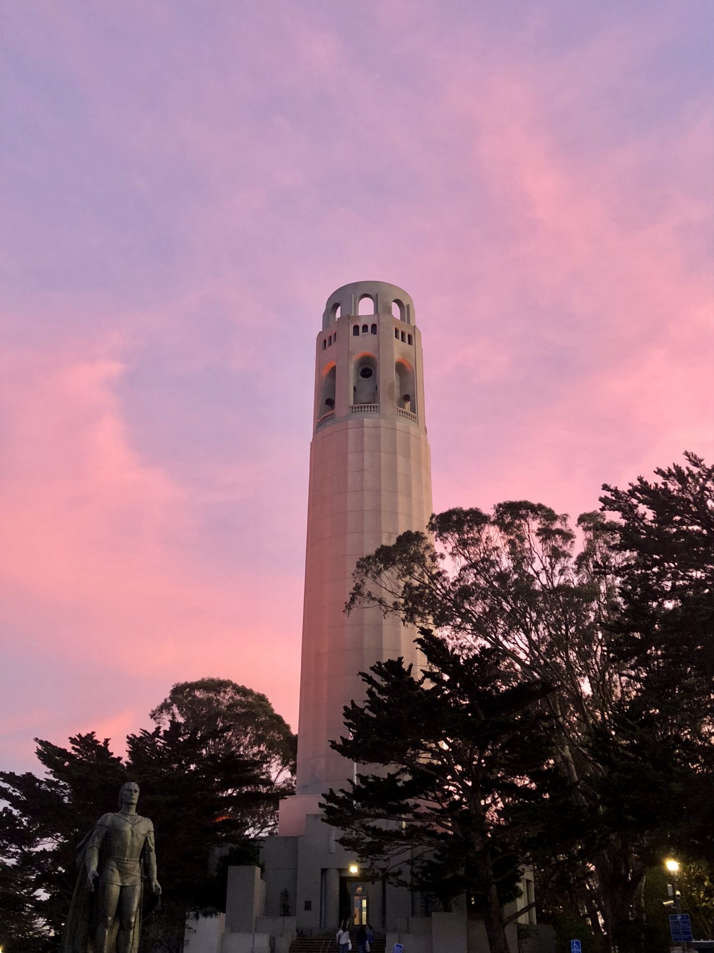 Pink skies over the Coit Tower, San Francisco