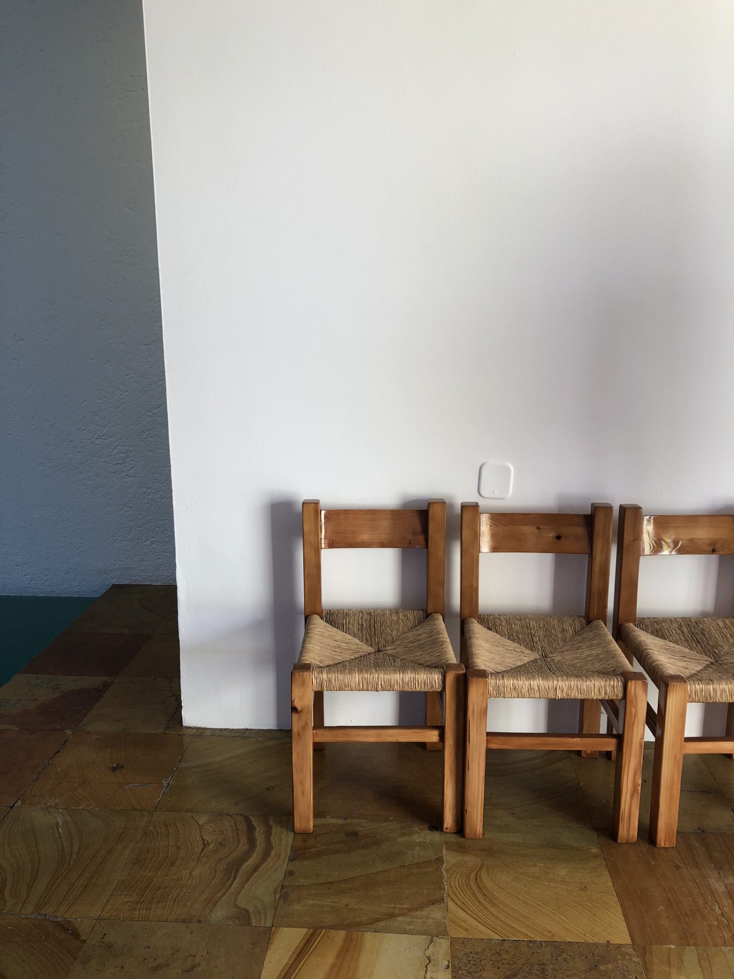 Chairs in the house, Mexico City
