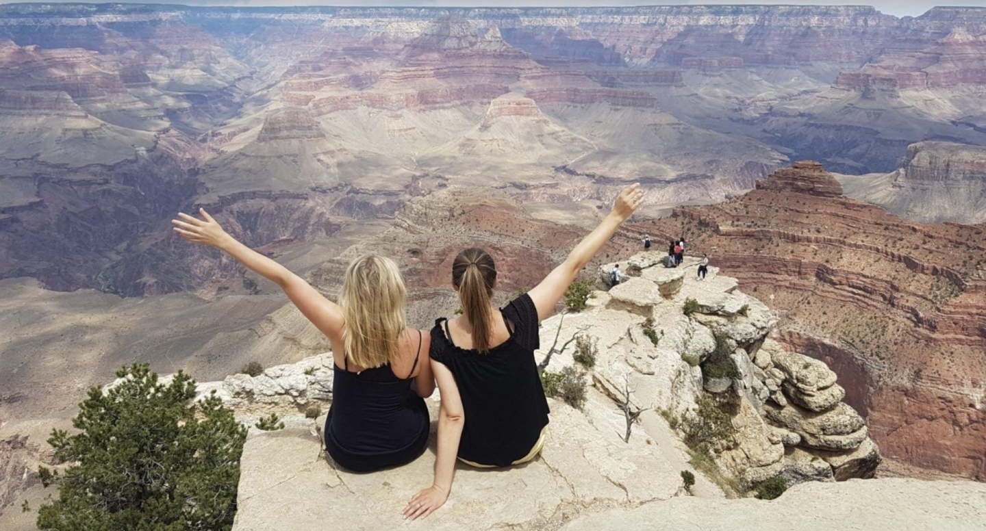 Girls at the Grand Canyon, Arizona