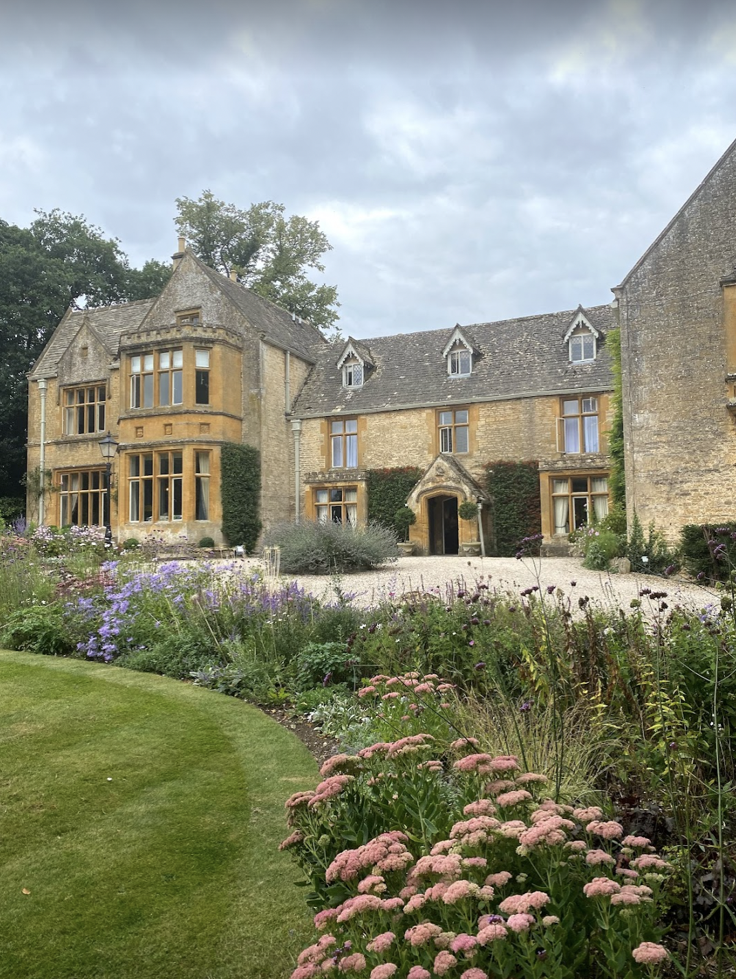 Lords of the Manor, Upper Slaughter